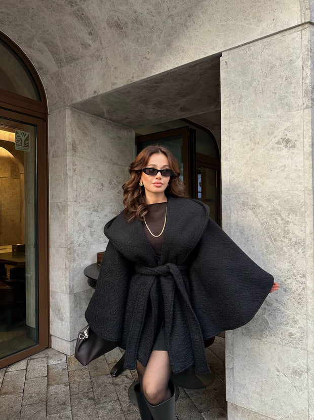 Luneviea Kadın Balbo Kumaş Panço