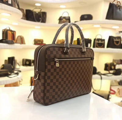 Louıs Vuıtton İthal Deri Evrak Çantası