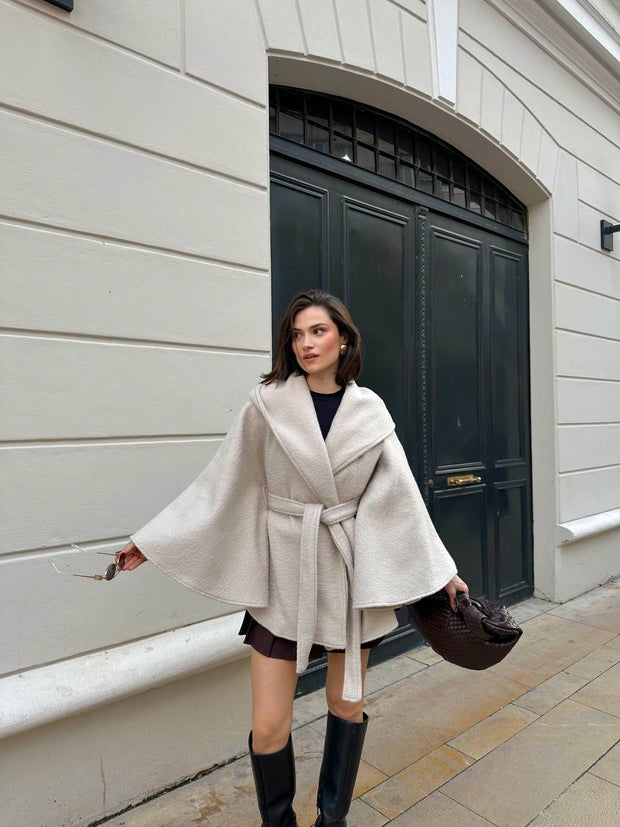 Luneviea Kadın Balbo Kumaş Panço